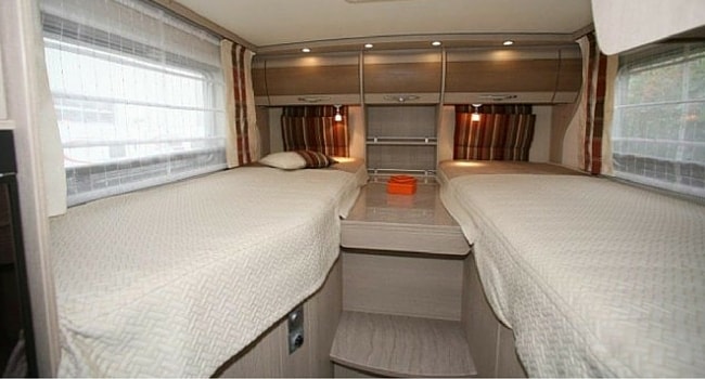 Quels sont les différents types de lits dans un camping-car ?
